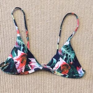 FLORAL BIKINI TOP